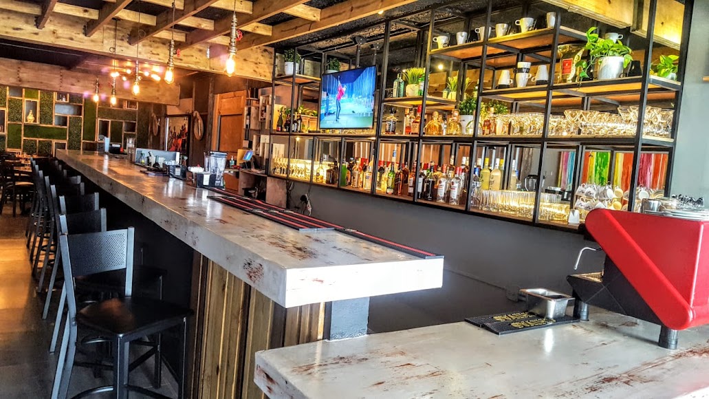 Semilla Kitchen & Bar interior