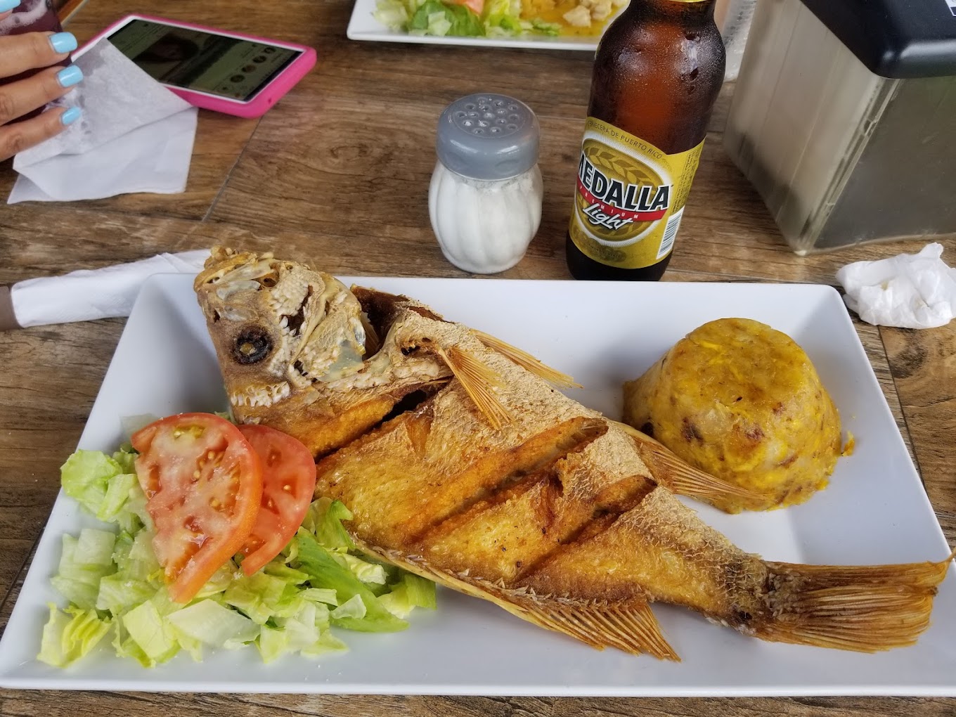 El Desahogo combo plate with trifongo and pernil