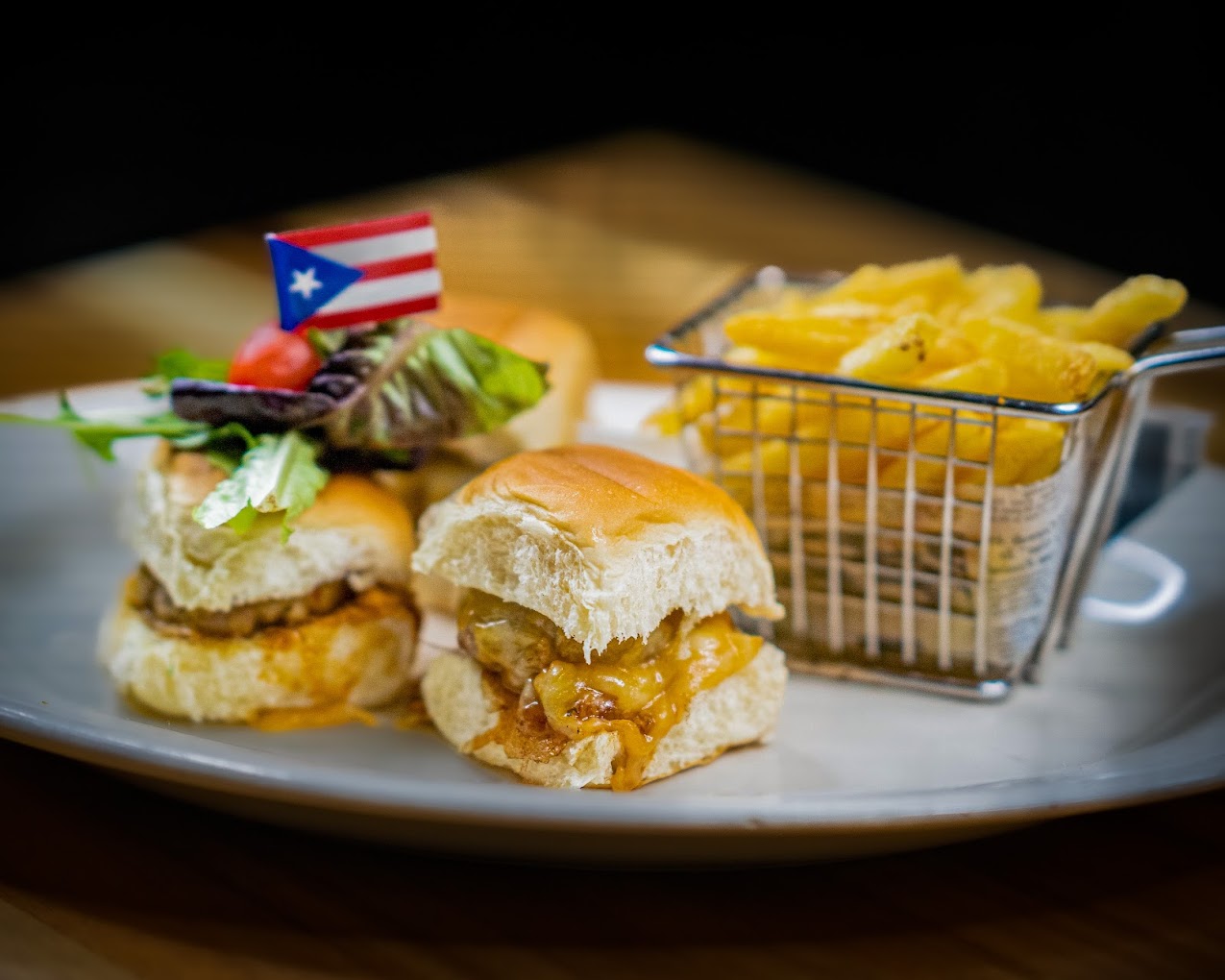 Hacienda Rosado Ayala chuleta kan-kan with arroz mamposteao