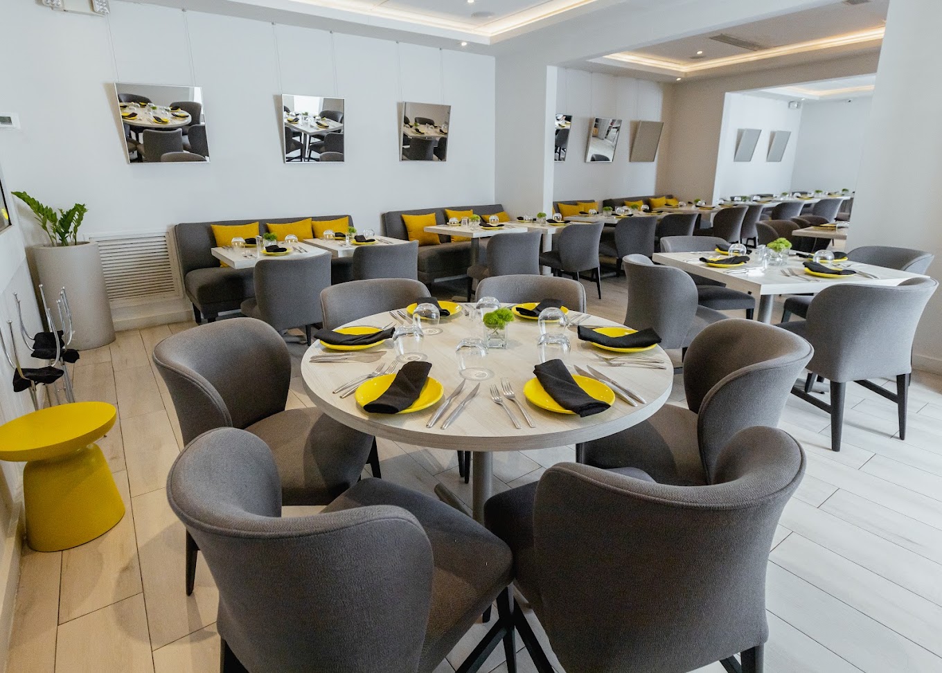 Mario Pagán interior