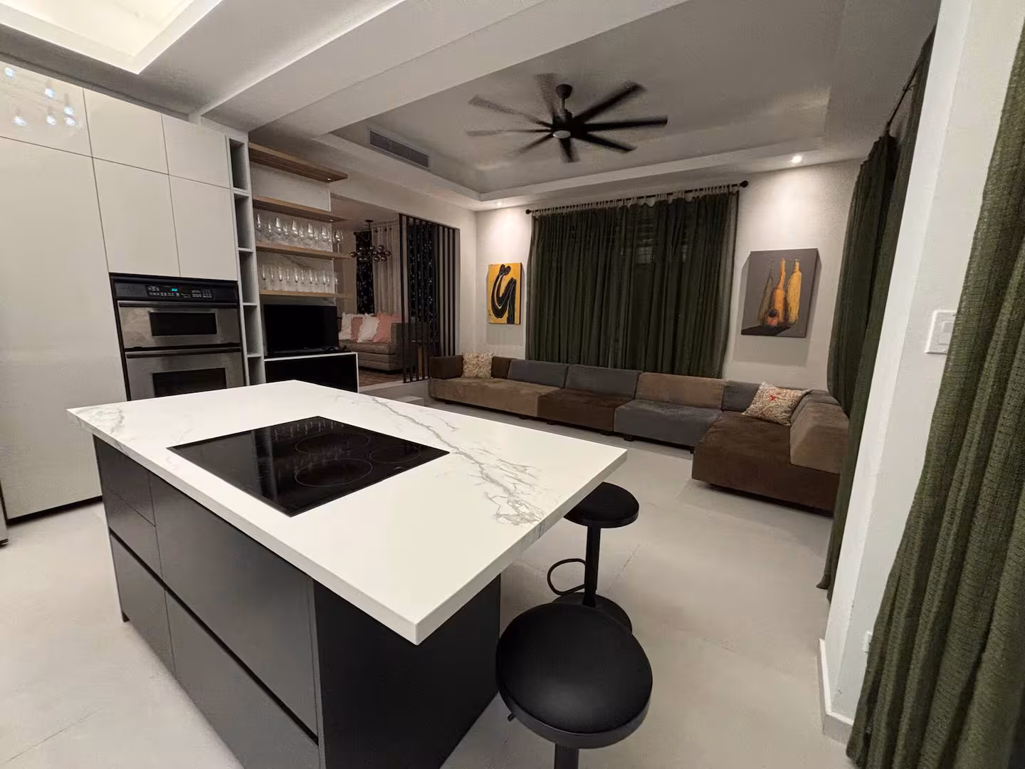 RAD Retreat - living room